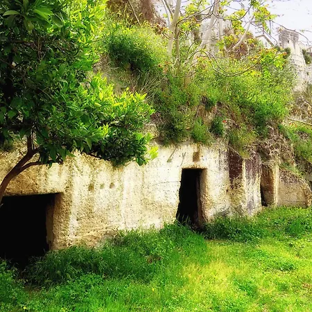 La Valle Delle Rose *